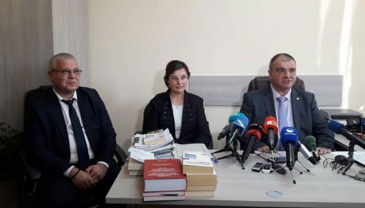 Получавалият от нея пари твърди, че Невена му е пратила само 15 000 лева Получавалият от нея пари твърди, че Невена му е пратила само 15 000 лева