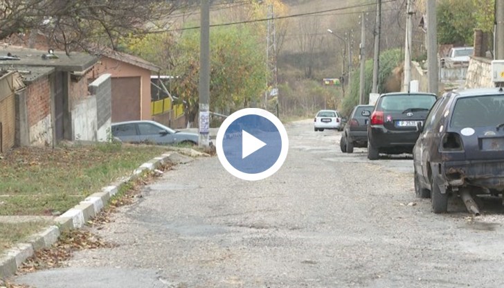 В района на трагедията има детска градина и училище