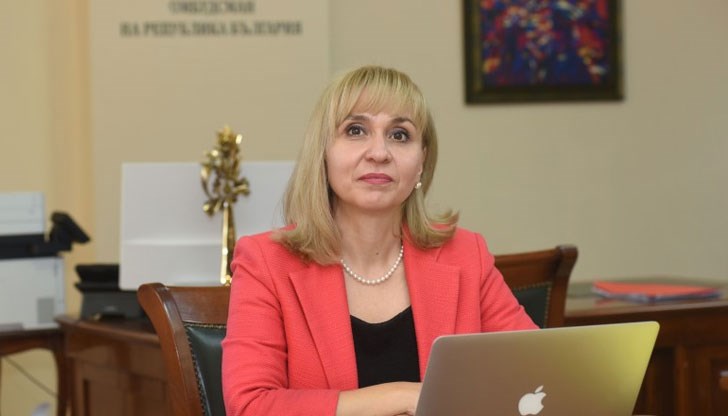 Диана Ковачева настоя пред НАП за възможност работници от фалирало дружество да си купят ведомствените жилища