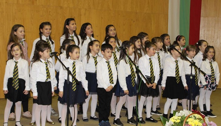 Събитието, организирано от Русенската света митрополия, събра редица талантливи деца