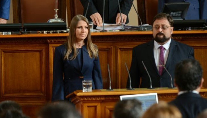 Те са на мястото на Волен Сидеров и Лиляна Павлова Те са на мястото на Волен Сидеров и Лиляна Павлова