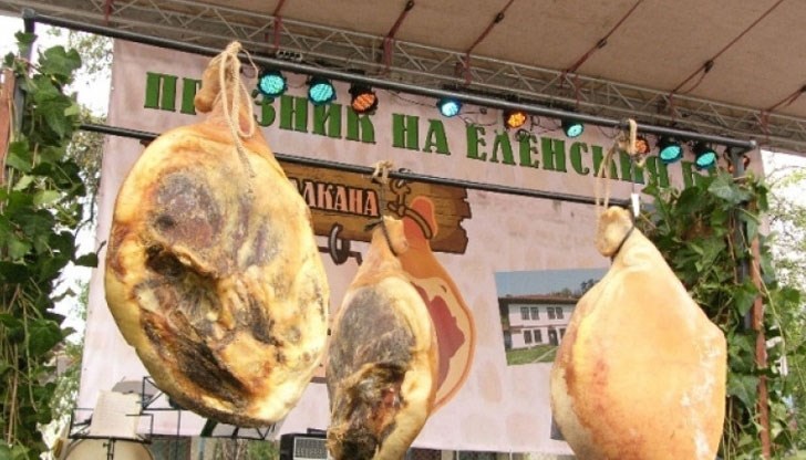 Повече от 1000 еленски бута са приготвили за гостите си домакините