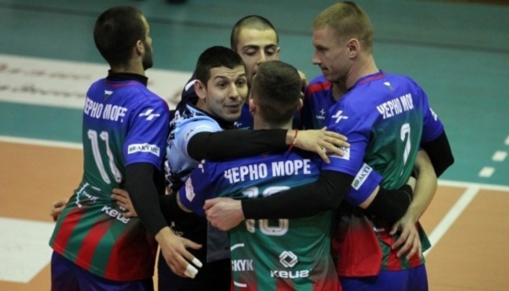 "Моряците" прекъснаха победната серия на русенци, които имаха три поредни успеха "Моряците" прекъснаха победната серия на русенци, които имаха три поредни успеха