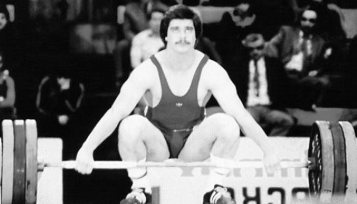 Шампионът по вдигане на тежести си отиде на 58 години Шампионът по вдигане на тежести си отиде на 58 години