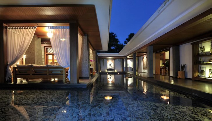 Името му буквално означава съкровище