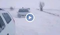 Снежна буря парализира Североизточна Румъния