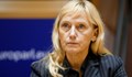 Елена Йончева иска помощ от Фон дер Лайен срещу корупцията в България