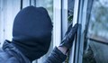 Крадец проникна в апартамент в блок "Добруджа" през вратата на терасата