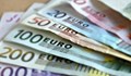 Средната заплата в Сърбия ще бъде 900 евро