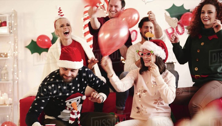 Зодиите се подготвят за посрещнат големия празник, но някои се подготвят по-усърдно, а други както винаги закъсняват