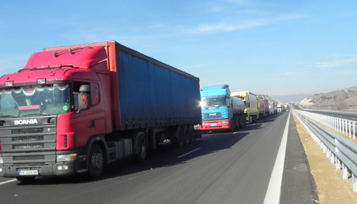 Най-сериозен ще е ръстът при превоза на брашното, хляба и другите видове тестени изделия, както и на млечните продукти, безалкохолните напитки и минералната вода - с 11%