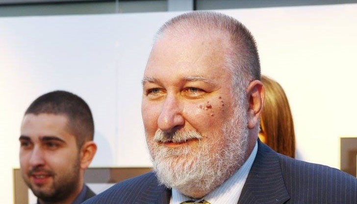 ​Една ако не от най-значимите, то поне от най-шумните новини на седмицата е как 15-годишните българчета на тест какво са научили в училище са показали резултати, по-ниски не само от средните, но и от собственото си представяне преди три години