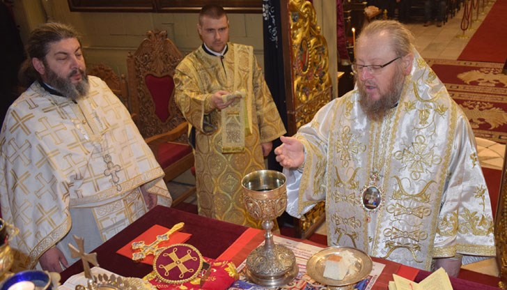 Негово Високопреосвещенство Русенски митрополит Наум направи Рождественско послание