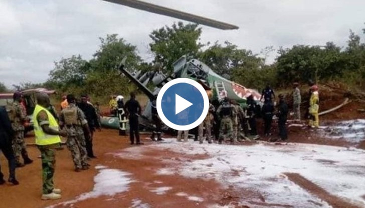 Ми-24Д се удря в друг хеликоптер Ми-17 при кацане  в Кот д'Ивоар