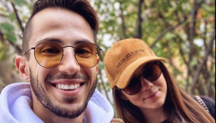 Момиченцето носи името Амая