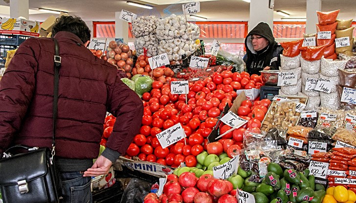 Традиционно празнично поскъпване на плодове и зеленчуци се наблюдава в търговската мрежа и по пазарите