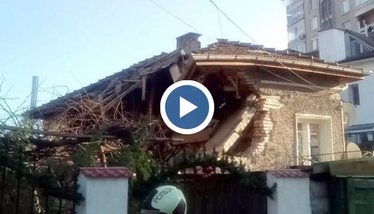 Собствениците на къщата останаха без подслон