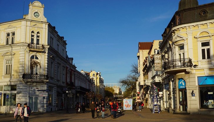 Очакваната максимална температура за Русе е 18 градуса Очакваната максимална температура за Русе е 18 градуса