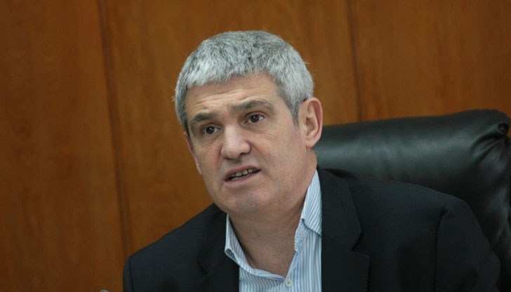 Законът трябва да се промени, защото хората ще са сериозно ощетени Законът трябва да се промени, защото хората ще са сериозно ощетени