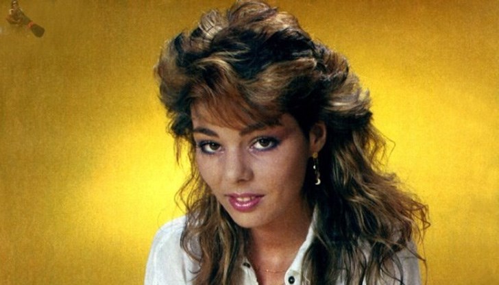 Идвам с 4 танцьори и имам изненада