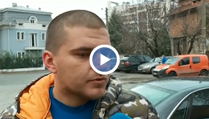 Първоначално нападателят бяга, но малко след това е задържан от полицията