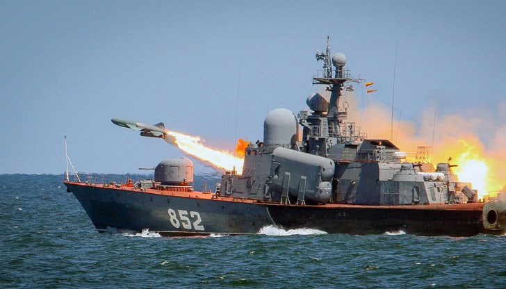 Атина и Анкара са близо до въоръжен конфликт, след като Турция подписа споразумение за демаркация с Либия, обвързващо с изключителна икономическа зона, която обхваща гръцките териториални води Атина и Анкара са близо до въоръжен конфликт, след като Турция подписа споразумение за демаркация с Либия, обвързващо с изключителна икономическа зона, която обхваща гръцките териториални води