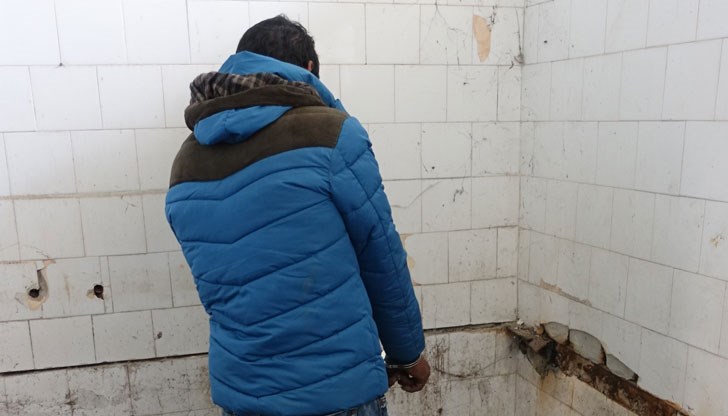 МВР показа къде са открити задигнатите дамски чанти на жертвите му