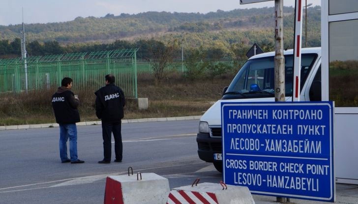 Те, разбира се, искат от всички. В противен случай се чака много време, заяви пред спецсъда в София Мустафа Кара