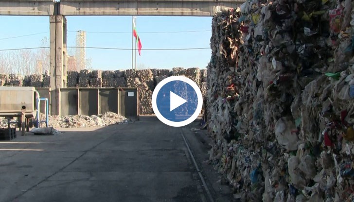 1000 тона пластмаса месечно се измива и преработва на гранули, обясни управителят Емил Йотов