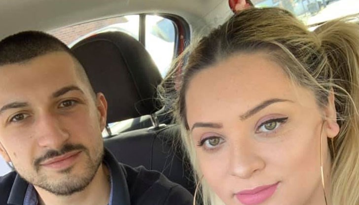 Денис Бейтула намушка съпругата си и 3-седмичния им син от ревност