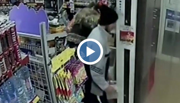 Това е поредното посегателство в тази търговска верига