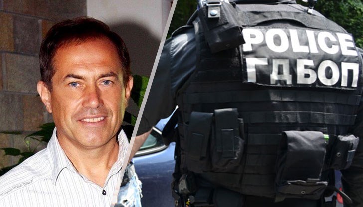 Димитър Бонев бе задържан с 5 000 лева Димитър Бонев бе задържан с 5 000 лева