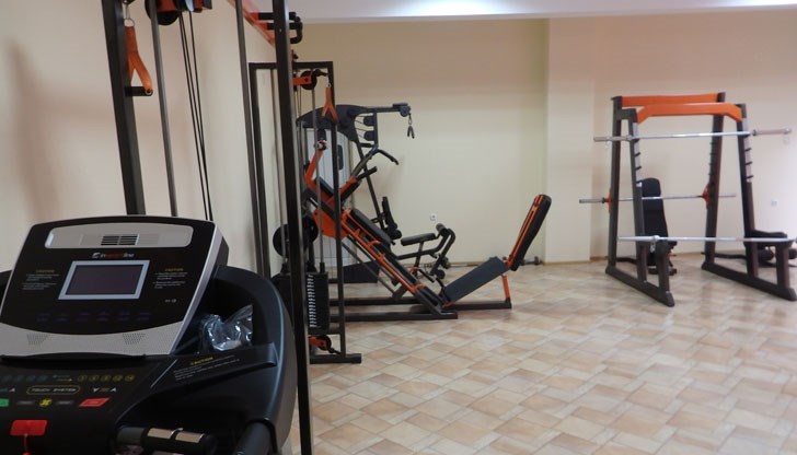 Врати отвориха празничната зала „Янтра“ и клуб за фитнес