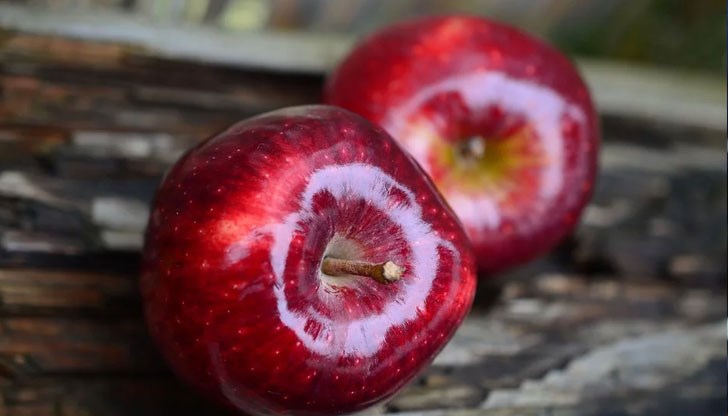 Вече има все по-малко и по-малко видове, а често на пазара се използват добавки, за да придадат на ябълките изкуствен цвят