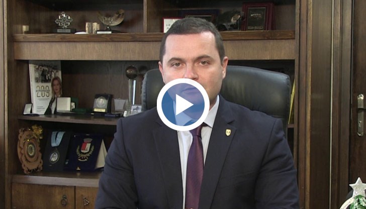 От сърце желая на всички здраве, любов, благоденствие и сбъдване на вашите мечти