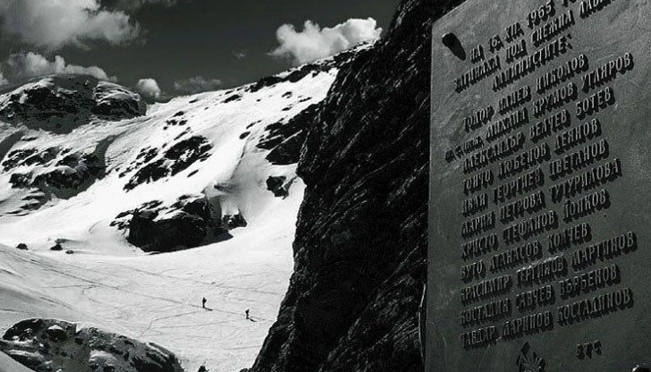 11 български алпинисти загиват, затрупани от лавина