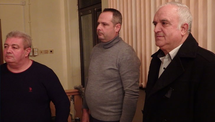 Така във всички населени места в община Ценово ще има войнишки паметници