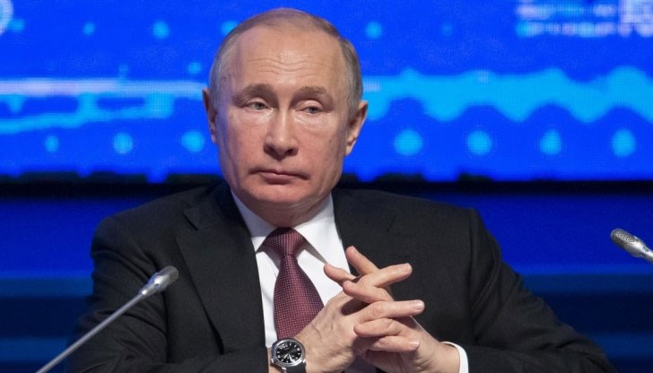 Въпросът е в обемите на този транзит и сроковете за които може да се сключи договорът, заяви руският президент Въпросът е в обемите на този транзит и сроковете за които може да се сключи договорът, заяви руският президент