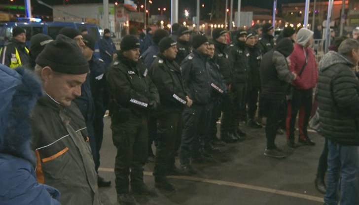 Родната полиция днес е провела „профилактика“ сред протестиращите в Перник