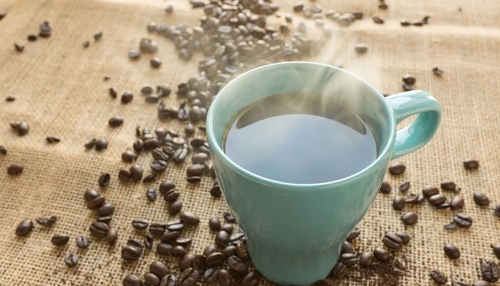 Американски учен откриха, че кофеинът може да компенсира негативните последици вследствие неправилно хранене