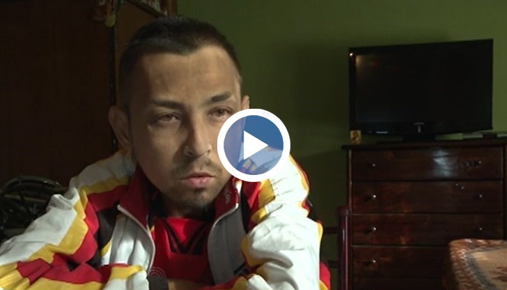 Момчето съжалява най-много, че не може да е полезен на близките си