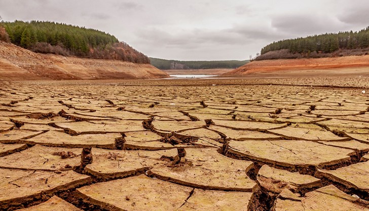 Бившата кметица от ГЕРБ твърди, че през нейния мандат за водния цикъл на града е направено много