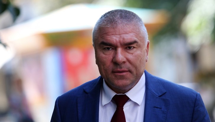 Когато българите имат проблеми, 95 процента от случаите се обръщат към Борисов, а за лекарства и гориво се обръщат към мен Когато българите имат проблеми, 95 процента от случаите се обръщат към Борисов, а за лекарства и гориво се обръщат към мен