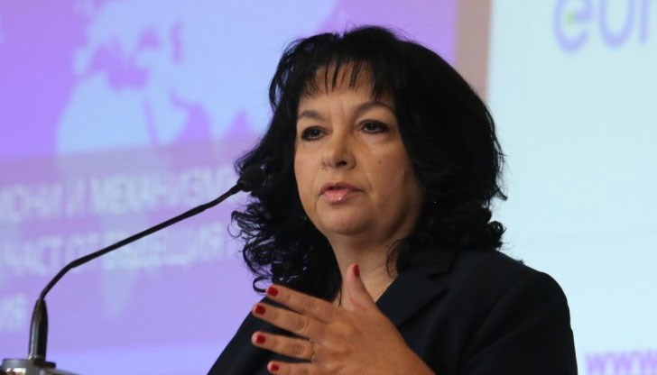 Това ще се отрази на цената на синьото гориво у нас, заяви министърът Това ще се отрази на цената на синьото гориво у нас, заяви министърът