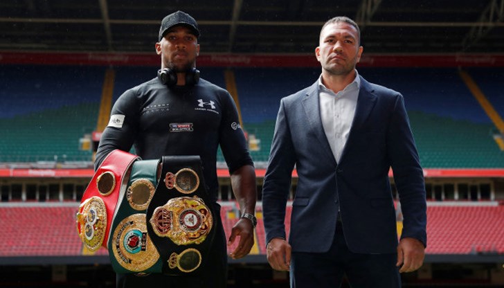 "Би било добре да се изправя срещу друг британец, но имам и задължения", каза шампионът в тежка категория