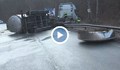 Цистерна се обърна на прохода Предела