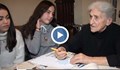 90-годишна учителка по математика помага на ученици в Пловдивско