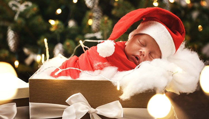 Максималният брой на посетителите при всяка среща е 10 души Максималният брой на посетителите при всяка среща е 10 души