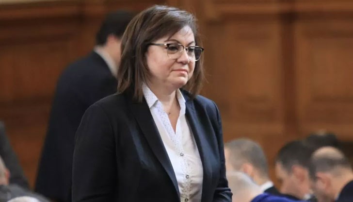 Междувременно от левицата обявиха, че днес разширяват консултациите за вота с извънпарламентарни партии