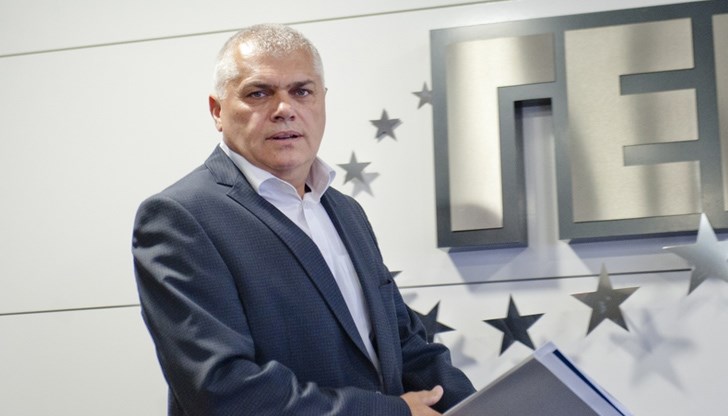 Управляващите не само не смятат да ограничат правомощията й, но и предлагат да създадат нейн клонинг в рамките на МВР